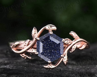 【ハンドメイド】カメオローズリング カメオリングコレクション 立体的なお花のカメオ＆ダイヤモンド付き