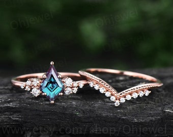 Alexandrite engagement ring set kite cut ring 14k rose gold vintage unique snowdrift engagement ring diamond bridal wedding ring for women