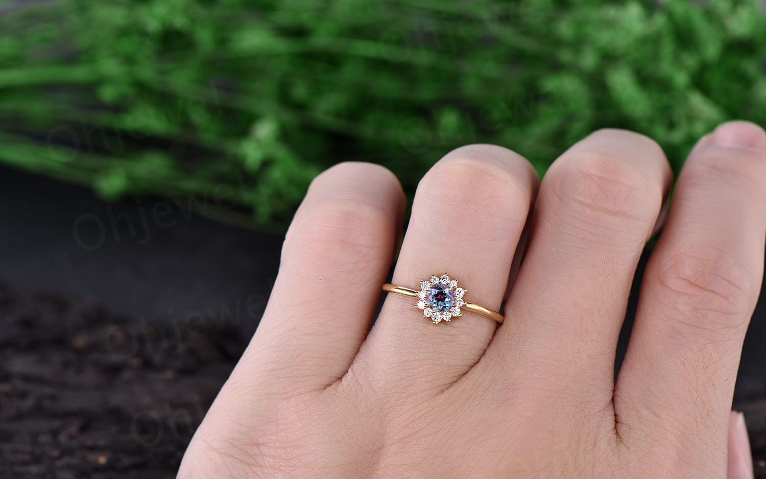 Sunflower Cluster Halo Moissanite Ring Color Change Alexandrite