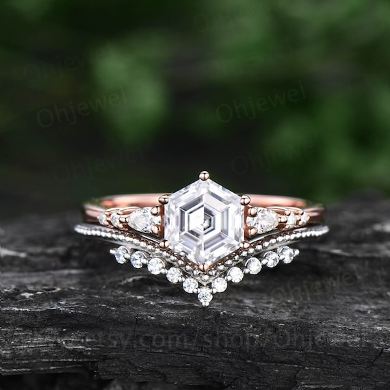 Hexagon cut best sale moissanite
