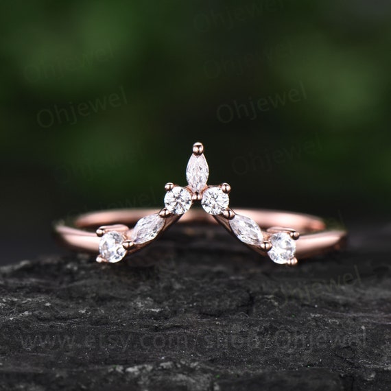 Antique V-shaped 1.15 carat Pear cut Moissanite and diamond engagement –  Radhes.com