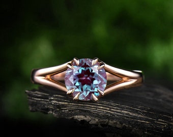 Vintage round cut Alexandrite engagement ring 14k rose gold unique split shank Solitaire engagement ring for women wedding promise ring gift
