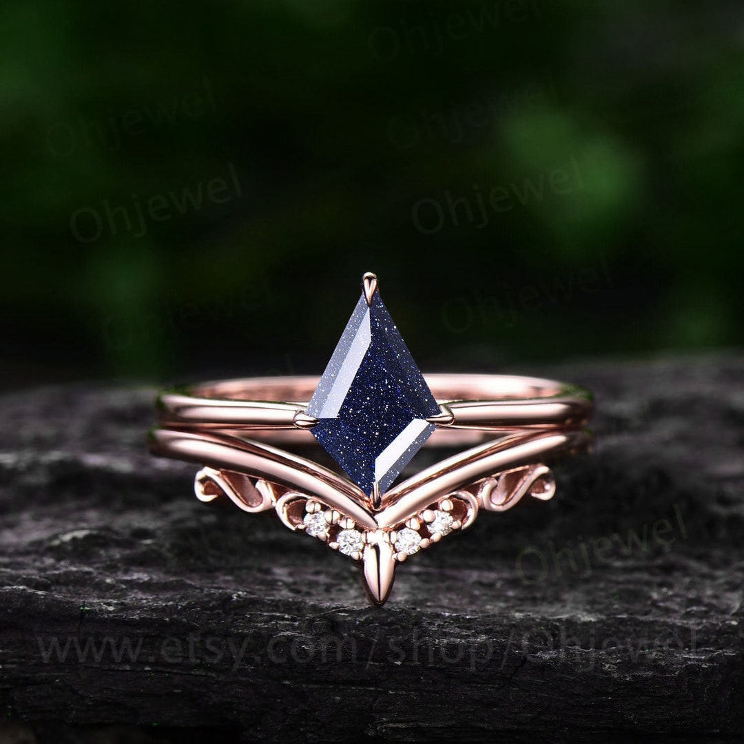 Kite Cut Blue Sandstone Ring for Women Vintage Unique Solitaire Blue ...