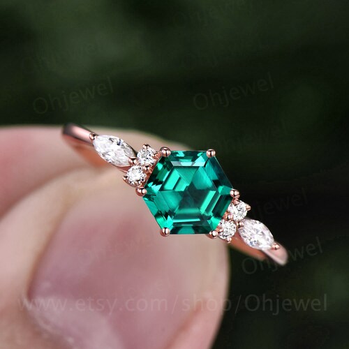 Hexagon emerald ring dainty vintage emerald engagement ring 7 stone shops marquise moissanite ring rose gold silver for women bridal promise ring