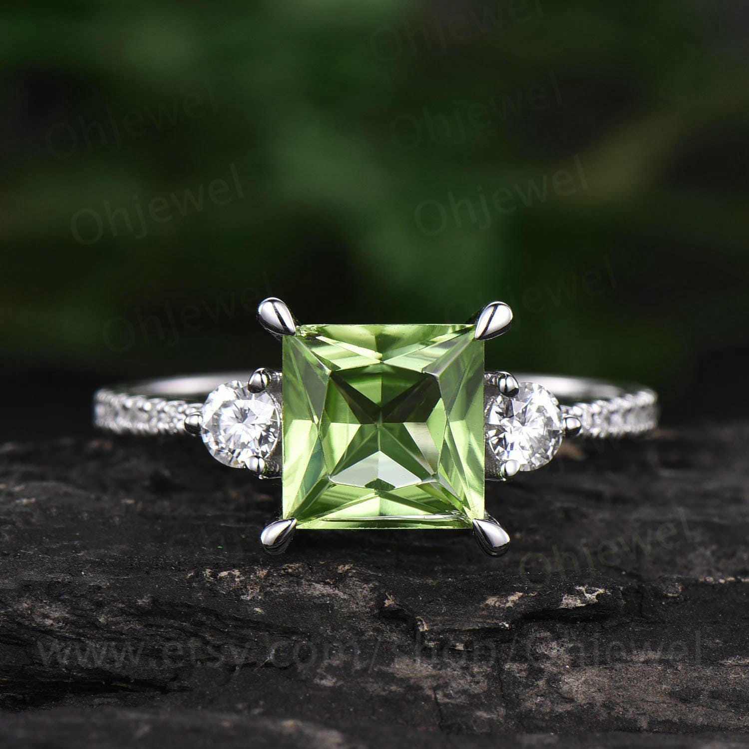 Peridot princess cut best sale ring