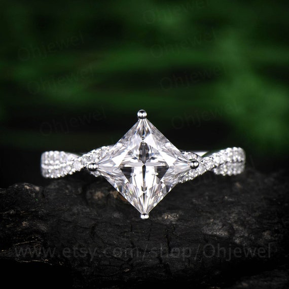 Vintage princess cut engagement rings deals
