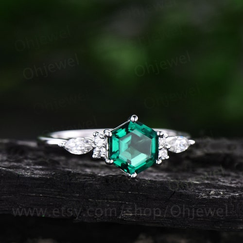 Hexagon emerald ring dainty vintage emerald engagement ring 7 stone shops marquise moissanite ring rose gold silver for women bridal promise ring