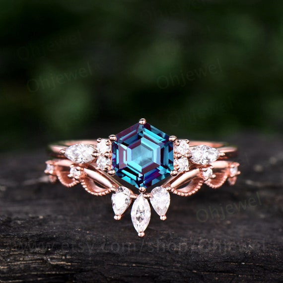 Custom alexandrite deals engagement ring