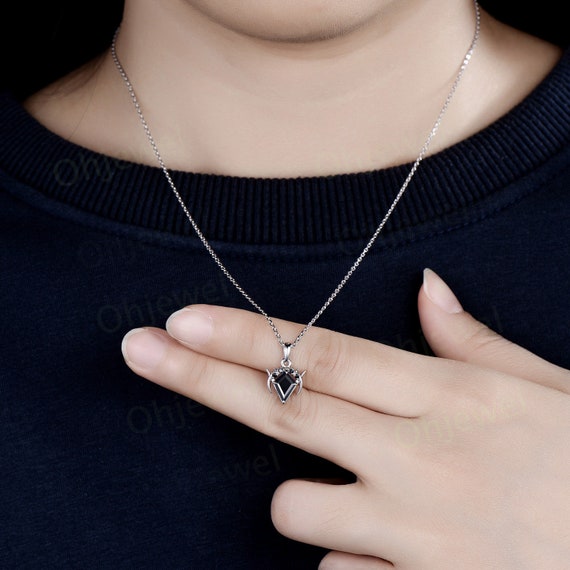 Vintage Kite Cut Black Onyx Necklace 14k White Gold
