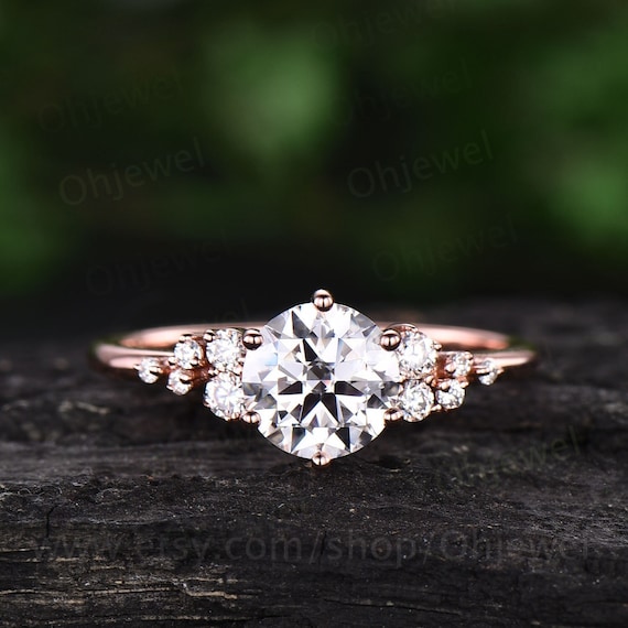 Megan Thorne 148WC-HH-1.01RAD Engagement rings | Loring & Co