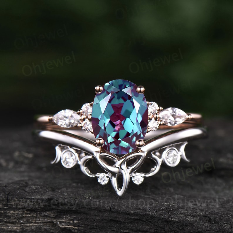 Unique Vintage Oval Cut Alexandrite Engagement Ring Set Rose | Etsy