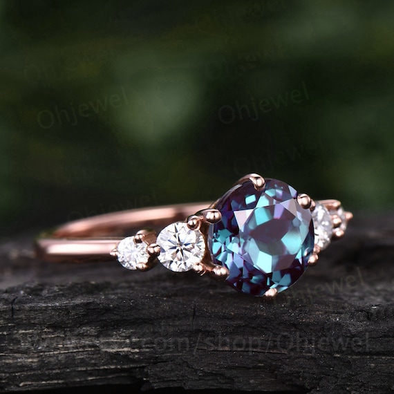 Vintage 8x6mm Emerald Cut Bezel Alexandrite Ring Set Antique Handmade  Engagement Ring Cluster Wedding Ring - Oveela Jewelry