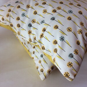 Organic cotton tulip cushion cover image 2