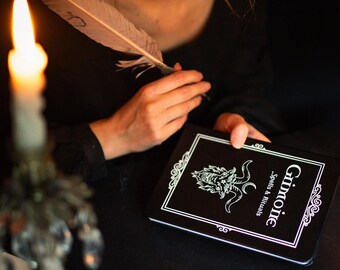Grimorio con Filippo Nero - Libro delle Ombre - Esoterik - Stregoneria - Pagano - Incantesimi - Rituali