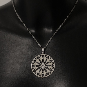 Collana Cattedrale Notredame in argento 925 - Rosone Gotico - Strega - Esoterico