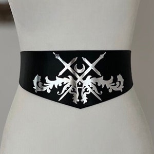 Cintura con spada - Lady Knight - cintura vittoriana - cintura centrale del cavaliere