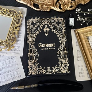 Cathedral window grimoire in Gold foil or silver foil - Taccuino cattedrale - Gothic window notebook - Gothic Cathedral arch- Victorian book