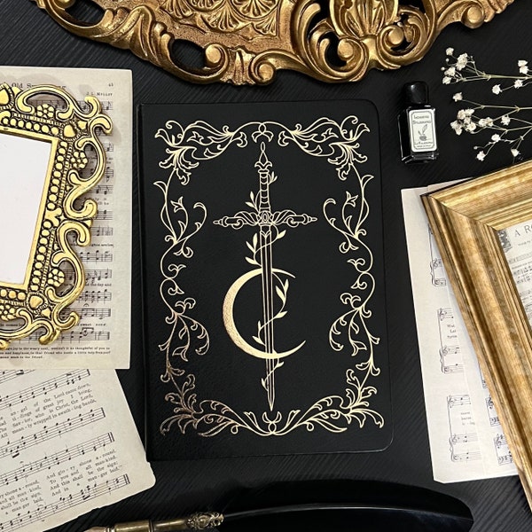 Sword moon grimoire in Gold foil or silver foil - Lady knight notebook - Taccuino spada - Sword notebook - Victorian book - medieval