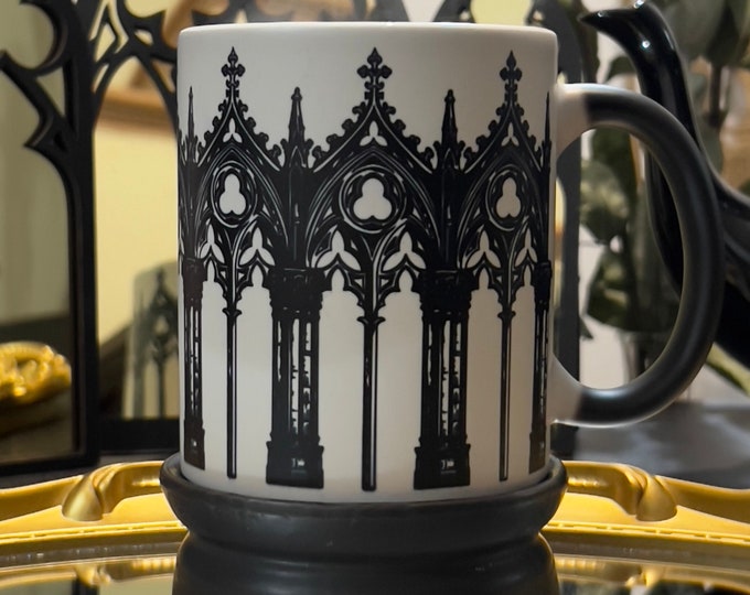 Tazza cattedrale gotica - Finestra gotica - Tazza magica che cambia colore - tazza strega - tazza magica - arco gotico