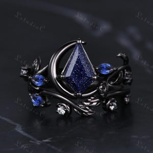 Vintage Kite Cut Sandstone Sapphire Black Gold Ring Set Art Deco Leaf Engagement Ring Unique Crescent Moon Ring Nature Inspired Ring Women