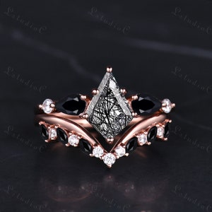 Vintage Kite Cut Black Rutilated Quartz Engagement Ring Set Pear Marquise Shaped Onyx Moissanite Bridal Set Unique Women Promise Jewelry