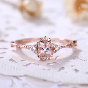 Cushion cut Morganite Ring Silver Rose Gold Morganite Engagement Ring Dainty Morganite Ring Gemstone Ring Unique Ring for Women Gift