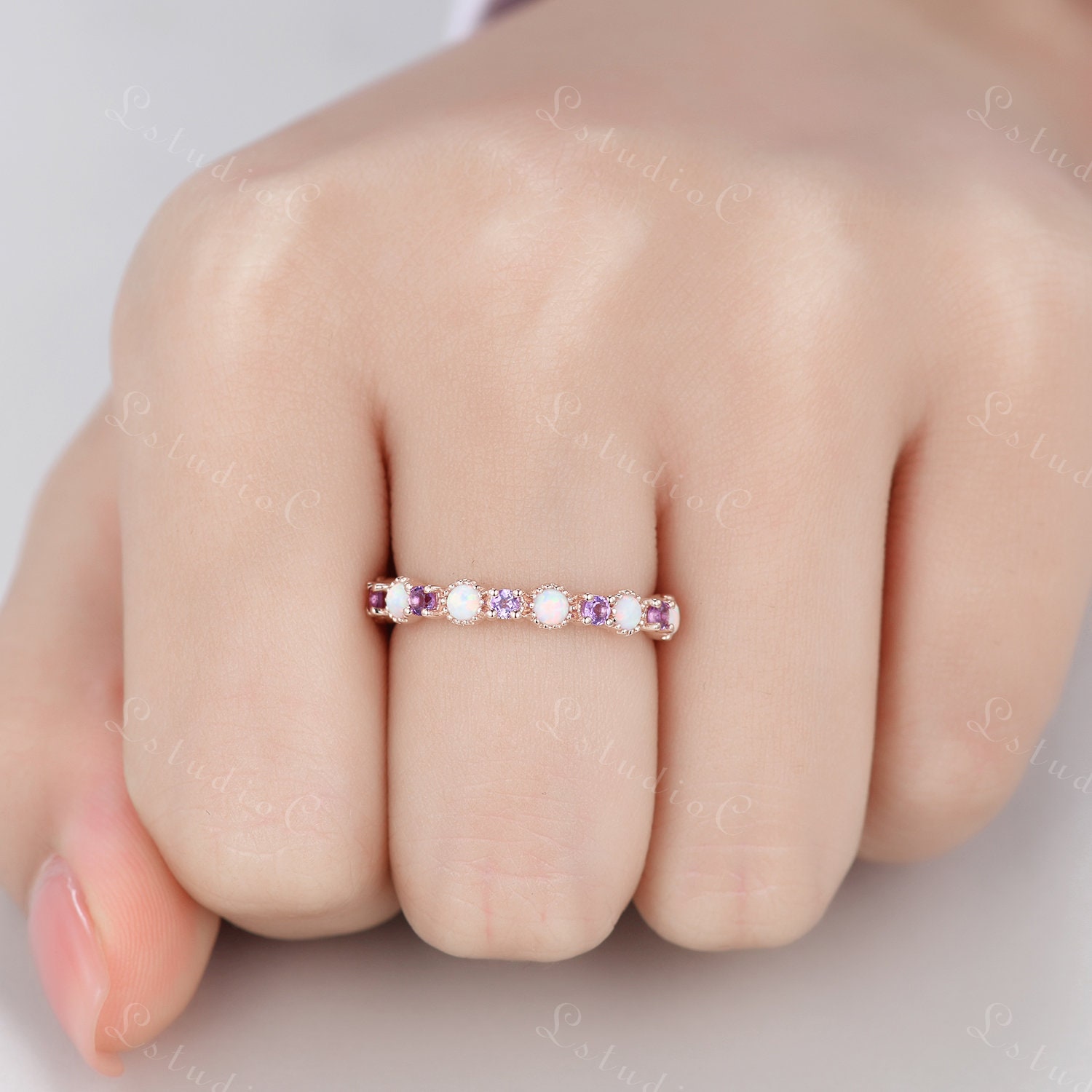 Bague Plaquée Or Blanc Avec Opale De Feu, Améthyste Et Zircons - Neuf Sans Emballage