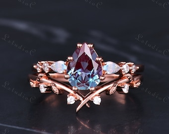 Vintage Pear Shaped Eva Alexandrite Wedding Ring Set Rose Gold Moonstone Bridal Set Moissanite Leaf Stacking Ring Art Deco Ring for Women