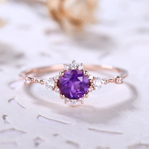Dainty Amethyst Engagement Ring Silver Rose Gold Vintage Purple Amethyst Ring February Birthstone Cluster Moissanite Ring Jewelry for Women