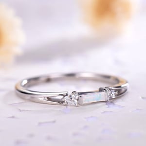 Dainty Baguette Cut Opal Ring Silver White Gold Small White Opal Engagement Ring Vintage Opal Cluster Moissanite Ring for Women Jewelry