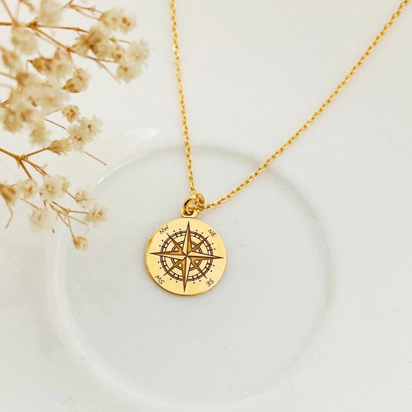 GOLD COMPASS necklace, Compass Rose Gifts for Travel Lovers, Globetrotter Necklace, Compass Pendant Long distance friendship Going away