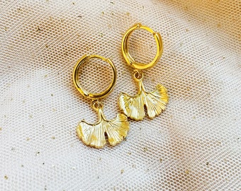 gold GINGKO earrings, Ginkgo LEAF hoop earrings, Ginkgo hoops, Leaf Jewelry,  leaf earrings, nature inspired Minimalist dainty jewelry Japan
