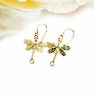 Dainty Dragonfly earrings, gold Dragonfly earrings, Dragonfly Jewelry, Insect earrings, Unique earrings Nature Charm, women gift