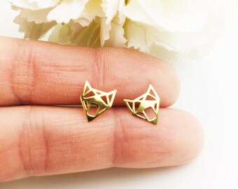 Golden Fox Children's earrings with enamel and gold-plated foxes.