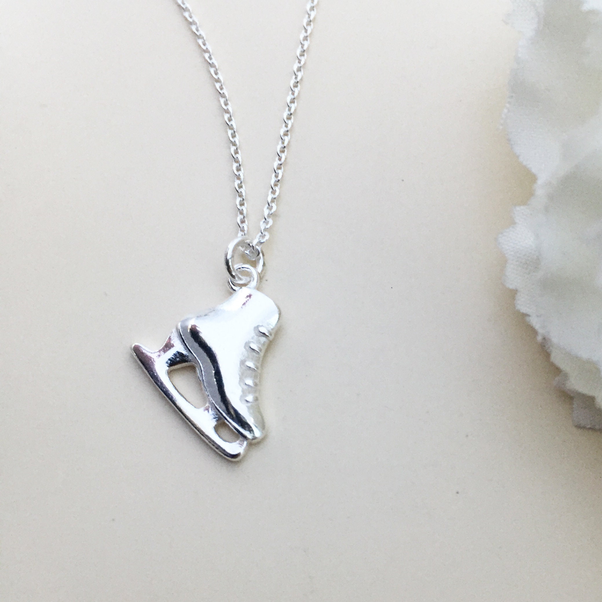 EisSkateHalskette benutzerdefinierte Schlittschuh Skater Etsy