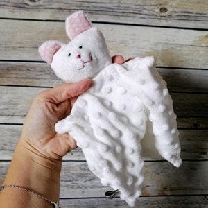 Dou dou white bear for sleeping in micro fleece.