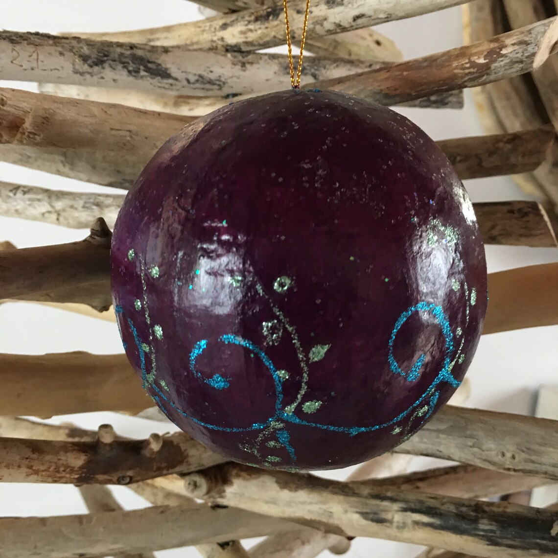 Boule De Noël En Papier Mâche Décoré Ours Polaire Et - Etsy Boule De Noël En Papier Mâche Décoré Ours Polaire Et - Etsy