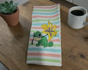Embroidered Pascal hand towel