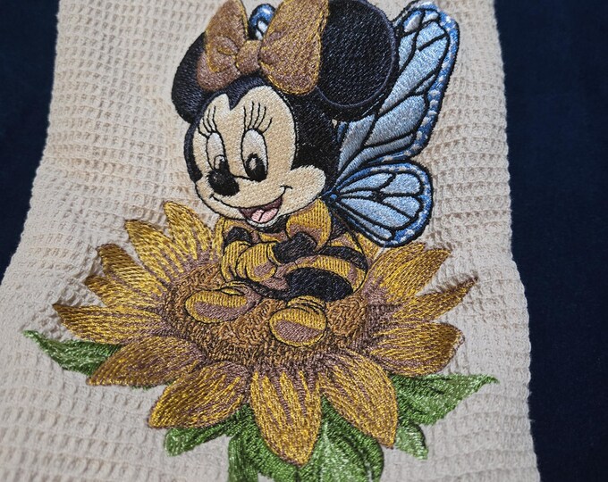 minnie mouse bee hand towel