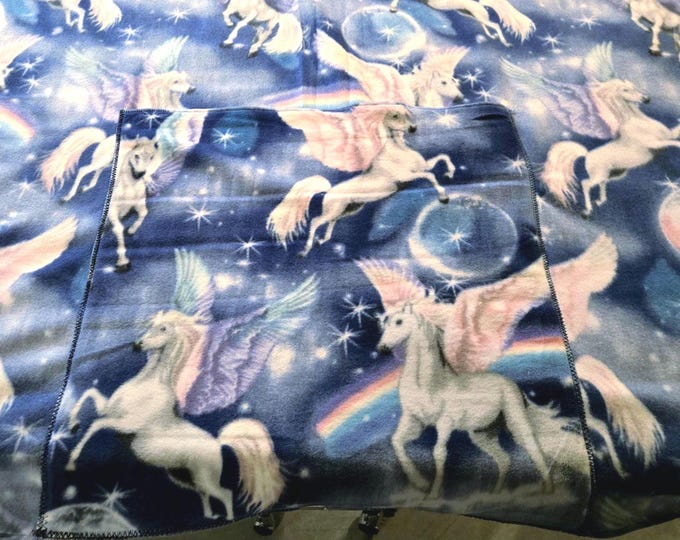flying horse fleece quillow