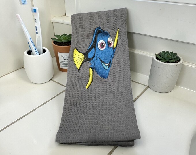 embroidered Dori towel