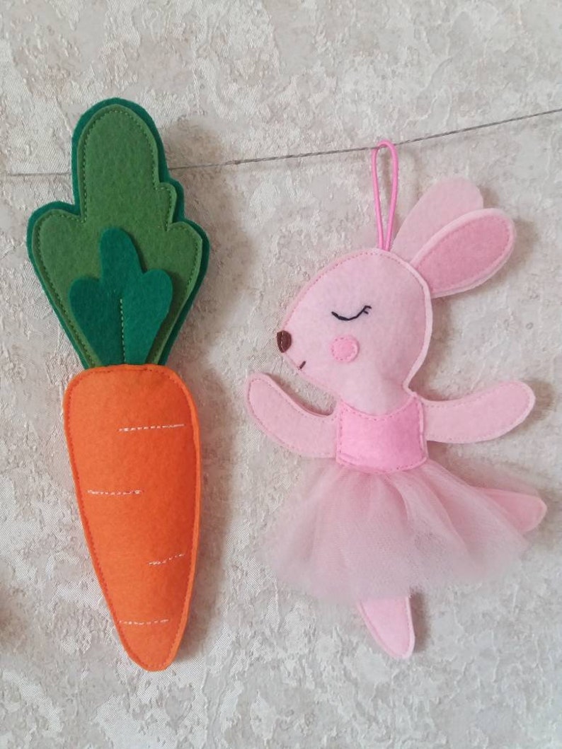Carrot Garland Felt Bunny Garland Hanging Easter Ornament Etsy