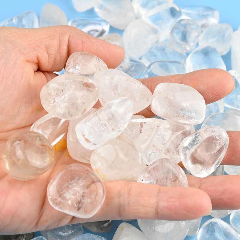 Polished Healing Crystal Gemstones 6 clear quartz tumblestones 20-30mm Polished Healing Crystal Gemstones 6 clear quartz tumblestones 20-30mm