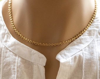 Fine, elegant, minimalist necklace, gilded with 1 micron fine gold / designer jewelry / cluster mesh / French artisanal creation