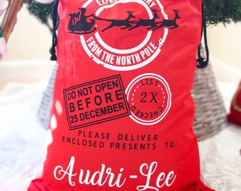 Personalized Santa Sacks, Christmas Sacks, Canvas Sacks, Christmas Bags, Santa Bags, Personalized, Holiday Bags, Bag, Personalized Santa Bag