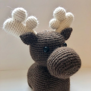 Moose crochet pattern amigurumi