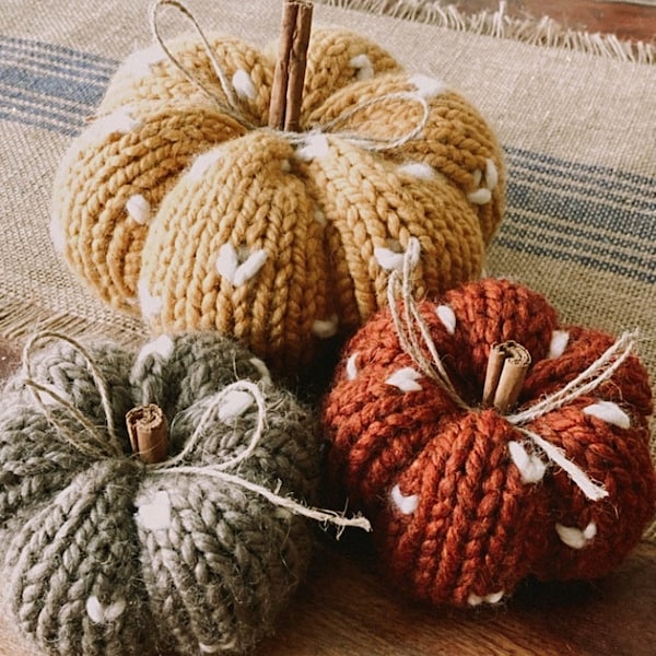 The Elba Pumpkins Knitting Pattern