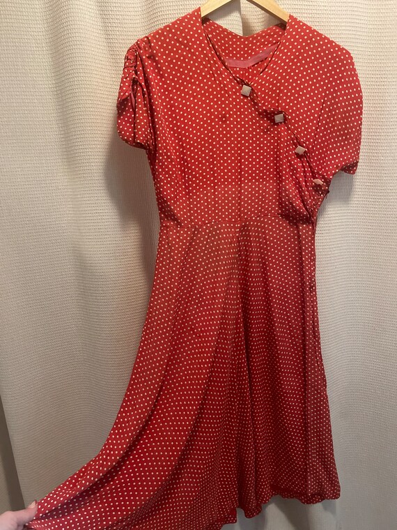 Polka dot 1940s dress