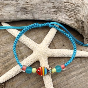 Fish Charm Bracelet: Nylon Cord, Glass Beads, Adjustable Beach Jewelry