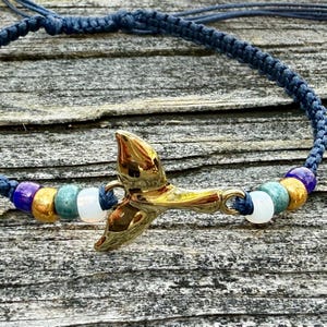 whale tail bracelet, whale tail jewelry, beach bracelet, adjustable bracelet, friendship bracelet, coastal bracelet, whale lover gift